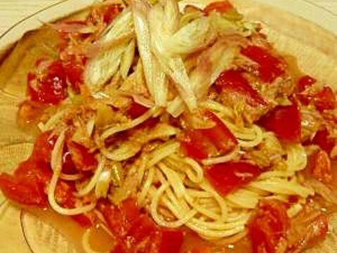 トマトとツナとみょうがの冷製パスタ